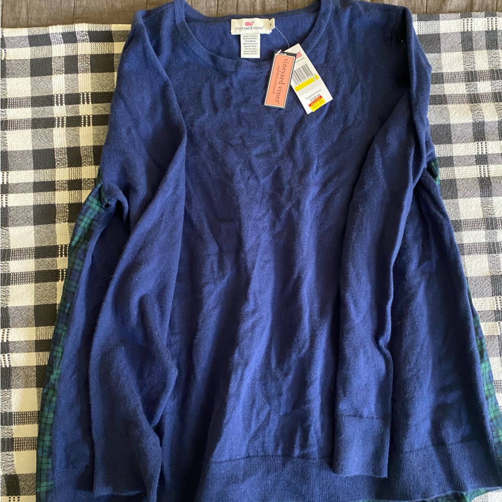 NWT Vineyard Vines sweater